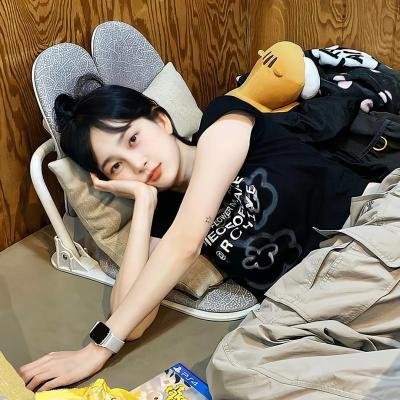 春日苦短少年恋爱吧。封面